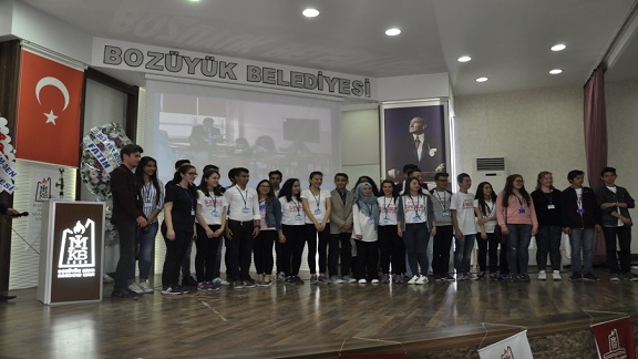 Bozüyük İMKB Anadolu Lisesinin Düzenlediği Türkiye Geneli 3. Kitap Okuma Yarışması Yapıldı.