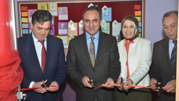 Pazaryeri Hilmi Duralioğlu Anadolu Lisesinde Z-Kütüphane ve Hobi Alanı Açılışları Yapıldı