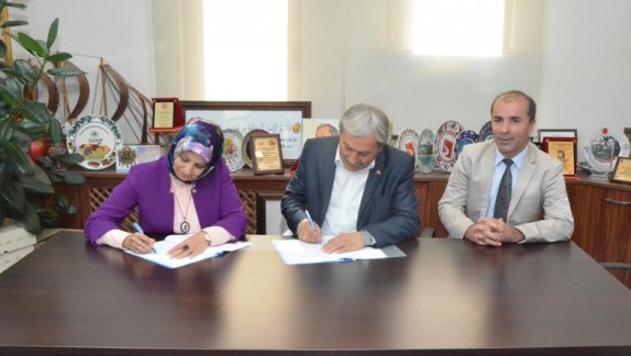 Müdürlüğümüz ve Osmaneli Belediyesi Arasında Prof Dr. Yunus Söylet İçmeler Tesisinin Kullanımıyla İlgili Protokol İmzalandı