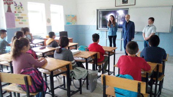 İl Milli Eğitim Müdürümüz Dr. Güsamettin Erdoğanın Çaltı ve Yeniköy Okul Ziyaretleri