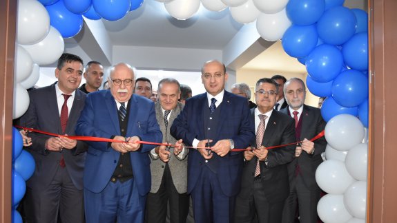 Pazaryeri Farabi Mesleki ve Teknik Anadolu Lisesi Binası Törenle Açıldı
