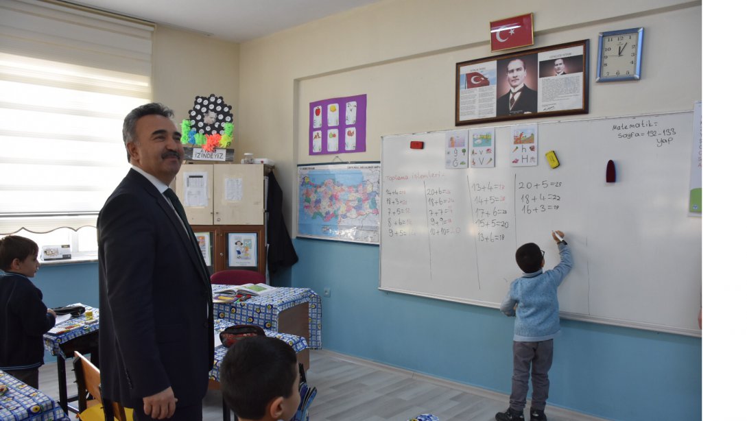 İl Milli Eğitim Müdürümüz Ramazan Çelik, Mehmet Akif Ersoy İlkokulu ve Ortaokulunu Ziyaret Etti
