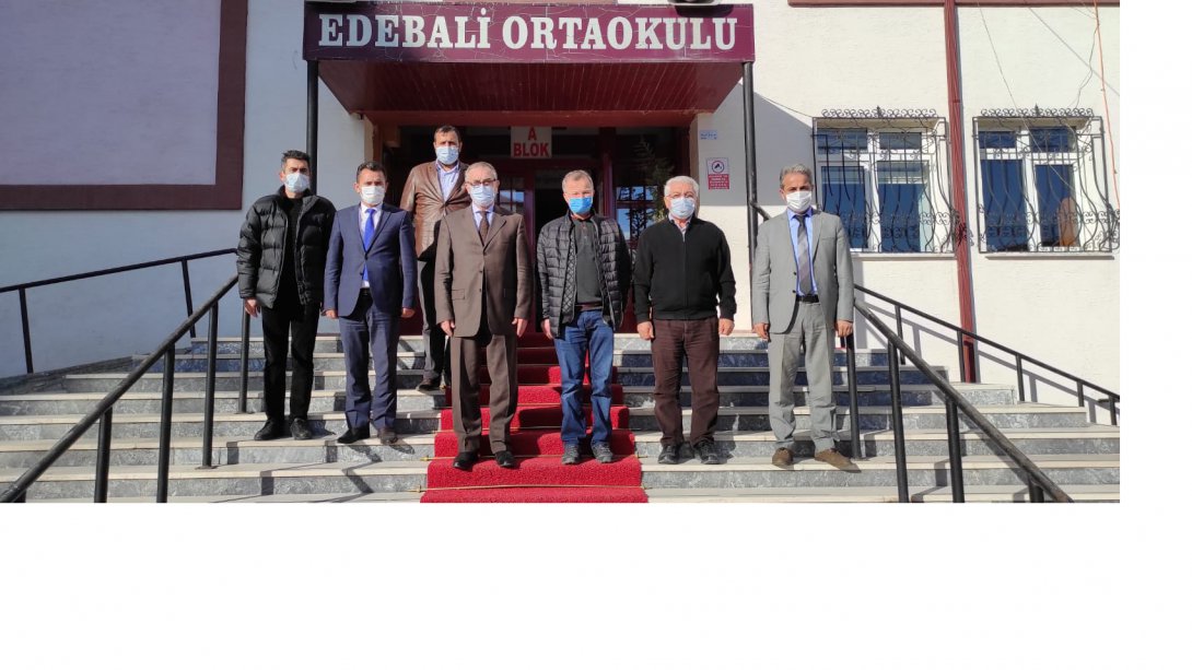 İl Milli Eğitim Müdürümüz Mustafa Sami AKYOL Okul Ziyaretlerine devam ediyor.