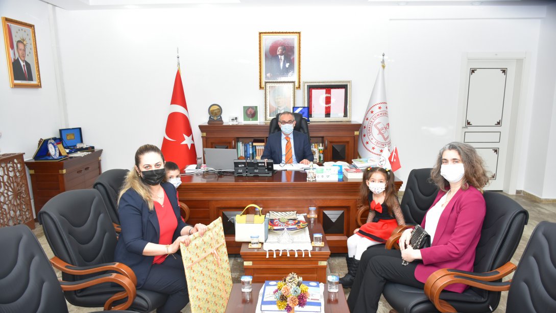 Bilecik Anaokulu İl Millî Eğitim Müdürümüz Mustafa Sami AKYOL'u Ziyaret Etti